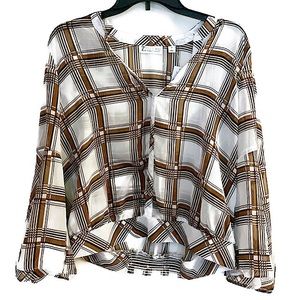 NWT NY&Co White & Tan Striped VNeck Blouse Bell Sleeve Sz M